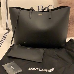 Saint Laurent Tote bag
